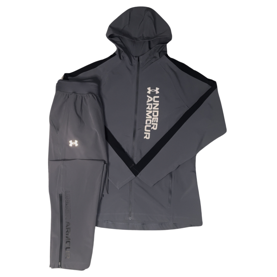 UNDER ARMOUR GREY/BLACK STORMRUN JACKET X GREY/BLACK STORM RUN BOTTOMS