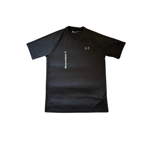 UNDER ARMOUR BLACK TECH T-SHIRT