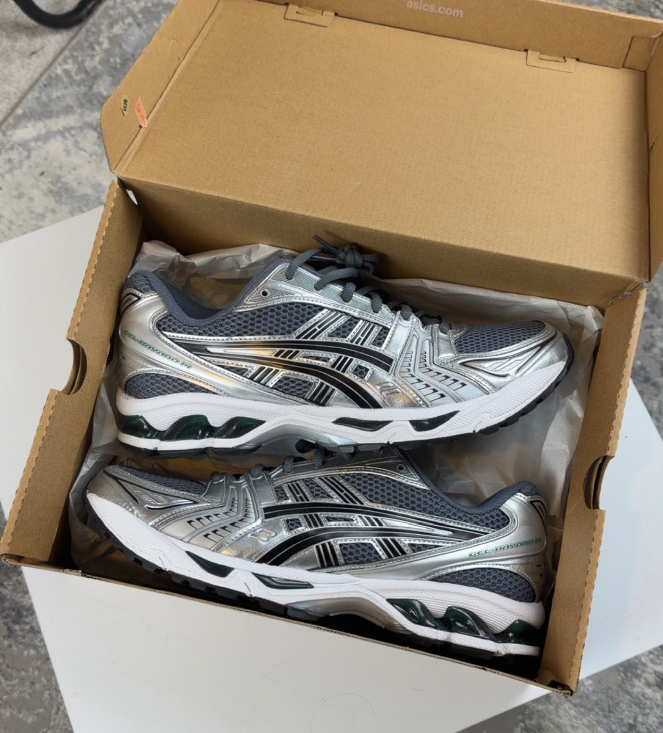 ASICS GEL-KAYANO 14 JASPER GREEN